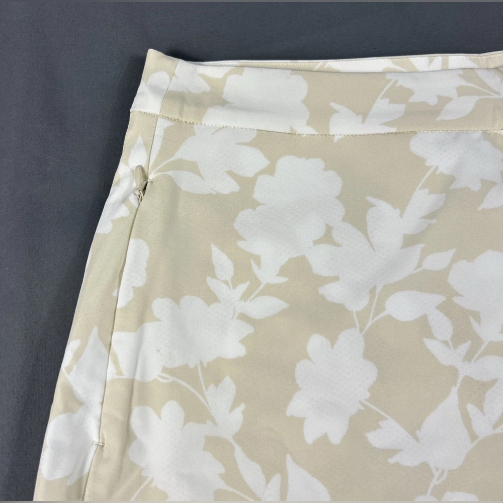 G/FORE Women's Golf Skort Floral Print 6 Beige Polyester - Picture 2 of 7